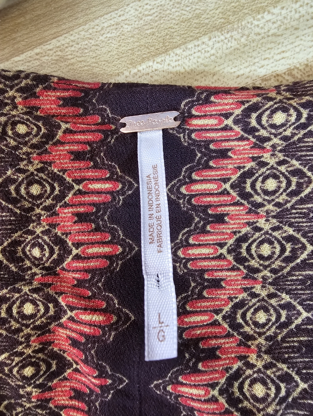 Free People Catch Me If You Can Top L Large Boho Cheetah Paisley Button Front - Picture 6 of 10